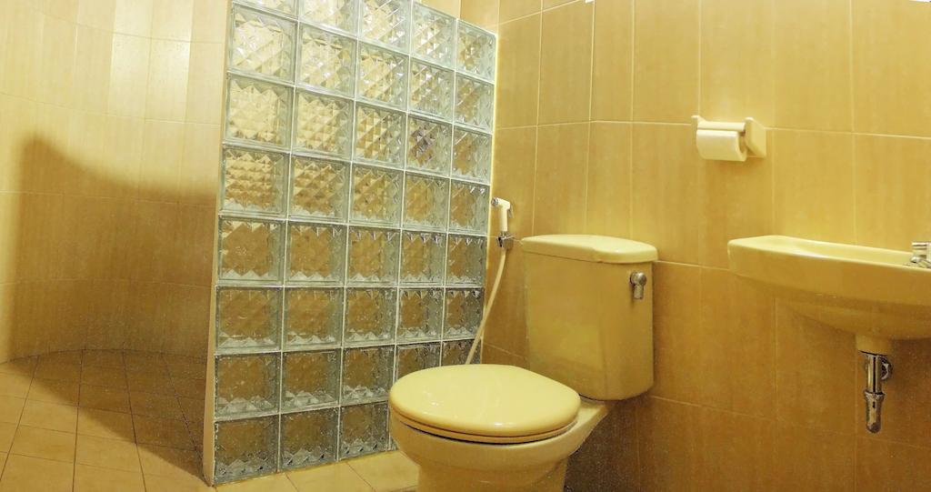 Ary'S Lagoon Bungalow & Hotel Ilhas Karimunjava Exterior foto
